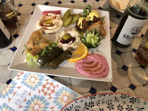Vegan mezze for one  at Za Zaa - Petersgraben in Basel