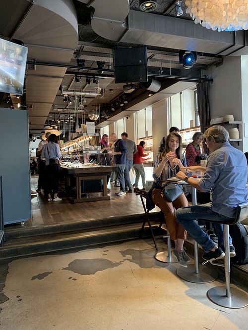Dining/Buffet Area at HILTL - Sihlstrasse in Zurich