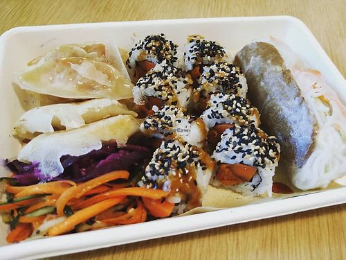 Nitari Set at Vegoshi in Helsinki