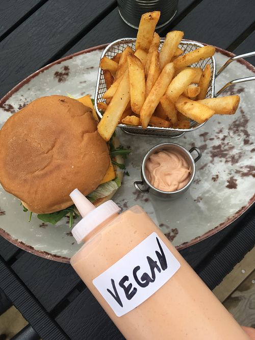 Their delicious vegan cocktail sauce, burger and crunchy fries at Vegamot in Bildudalur