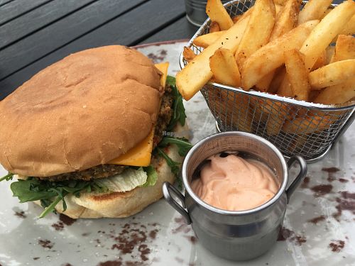 Superburger/Ofurborgarinn, french fries and cocktail sauce - everything is vegan! at Vegamot in Bildudalur