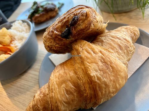 breakfast 🥐 at Rawdish in Luxembourg City