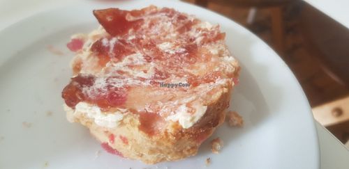 Cherry scone (vg) 😋 at Hive Coffee Company in Jarrow