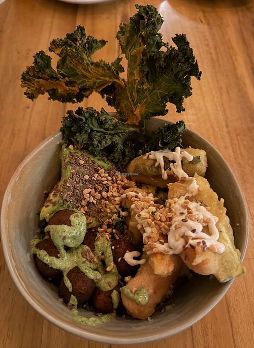 Quinoa bowl at KAIME in Medellin