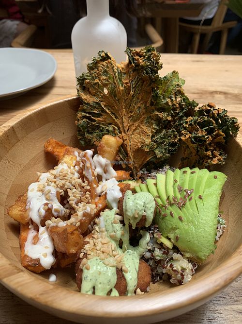 Quinoa bowl at KAIME in Medellin