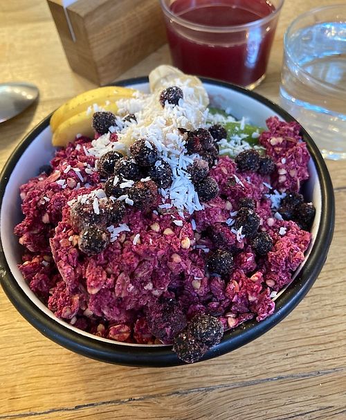 Açaí bowl with pink granola   at Wild & The Moon - Amelot in Paris