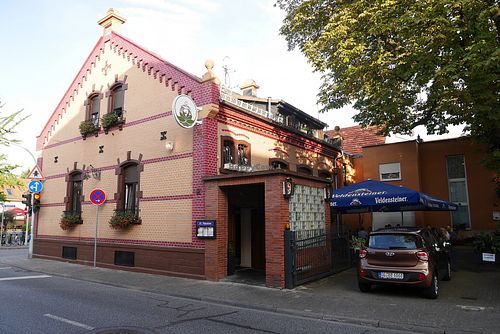 Outside at Big Buddah in Raunheim