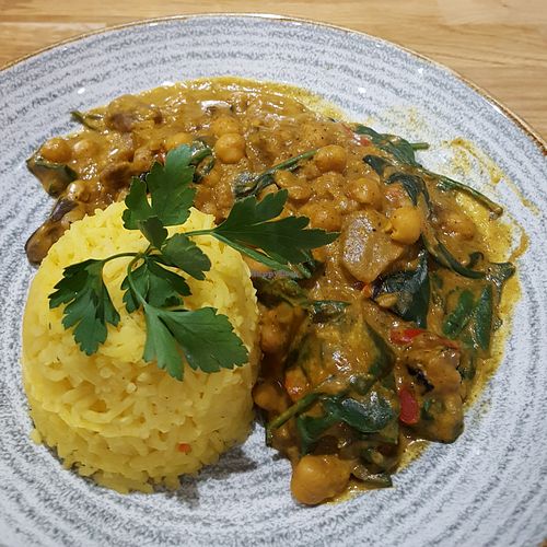 Peanut and aubergine curry at Sage Vegan Cafe in Crawley