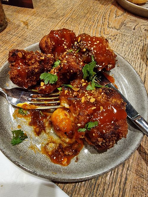 Cauliflower super yummy at Ellis Gourmet Burger in Leuven