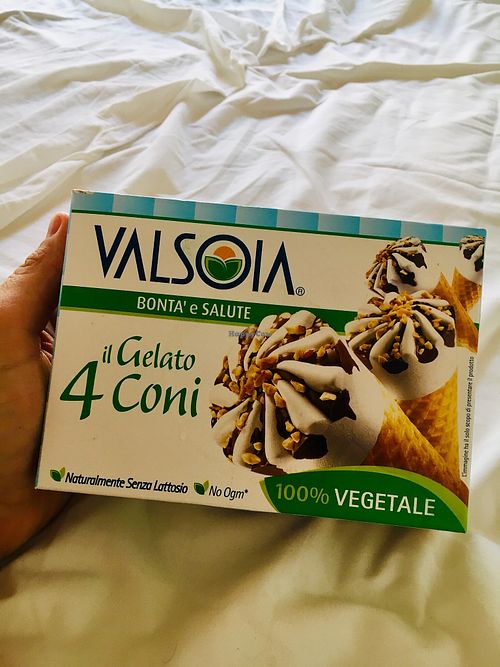 Vegan ice cream  at Deco Gourmet in Cefalu