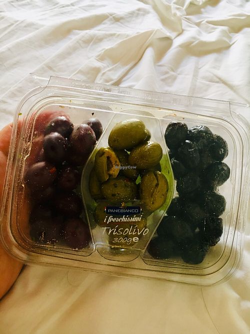 Olives  at Deco Gourmet in Cefalu