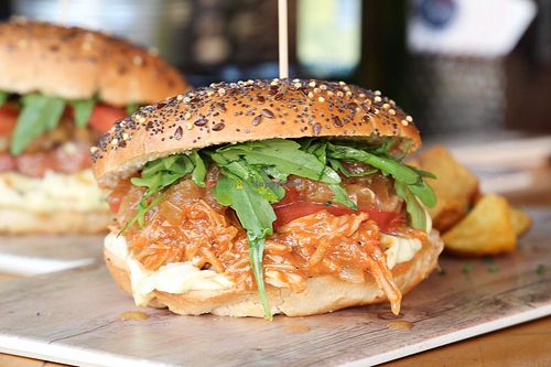 Jackfruit burger at Amarre 69 in Barcelona
