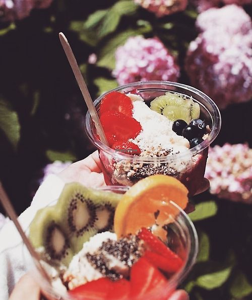 Açaï bowl at Green Spot in Biarritz