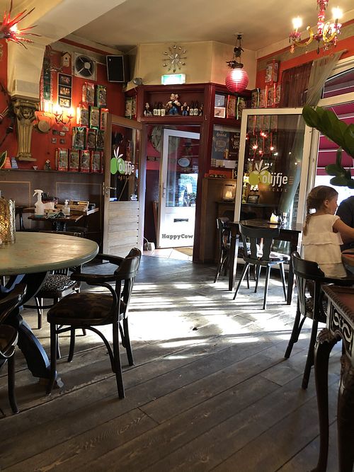 Een heerlijk en gezellig interieur  at Eetcafé 't Olijfje in Roermond