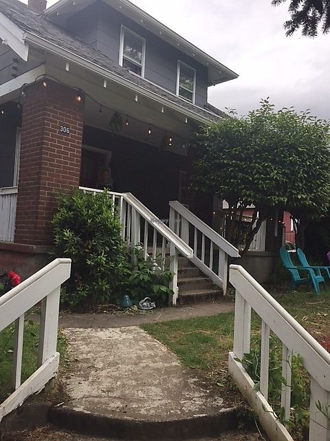 Front of building at Wattle Tree Place in Vancouver