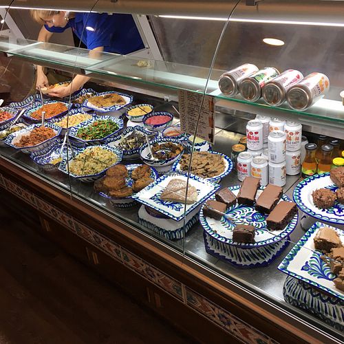 Counter w take away food at El Piano in Granada