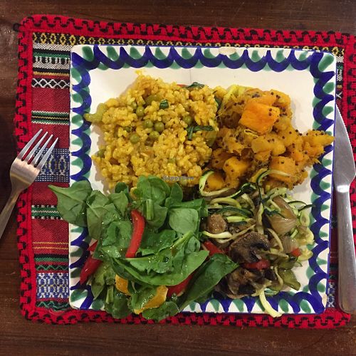 自選菜色。很美味 at El Piano in Granada