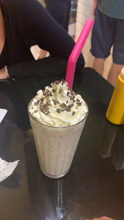 Milkshake de flocos! at Paprica Vegan in Curitiba