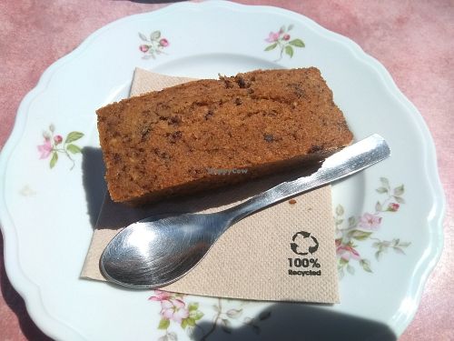 Vegan and gluten free choco/hazelnut small piece 2,50euros at Biofoodies Cafe in Toulouse