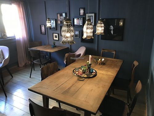 Gemütlich und originell eingerichtete Brasserie  at Brasserie en Rose in Stein Am Rhein