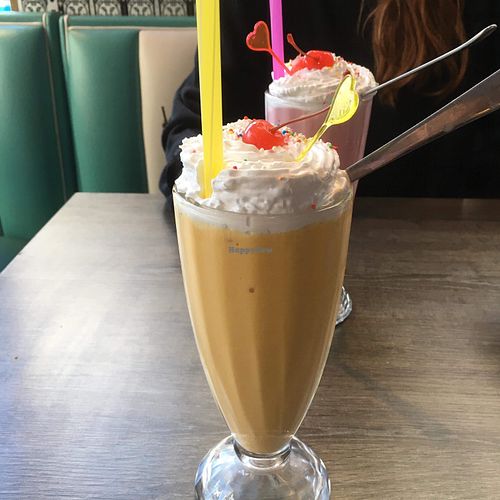 Vegan milkshakes at Gracy's Diner in Rotterdam