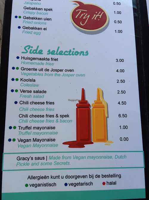 Everything vegan is marked at Gracy's Diner in Rotterdam