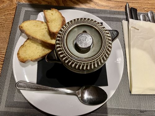 Soup with bread  #Veganuary at Da Vinci Italian Restaurant in Aberdeen