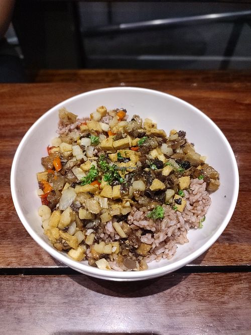  at Monkey Grounds Coffee in Iloilo City