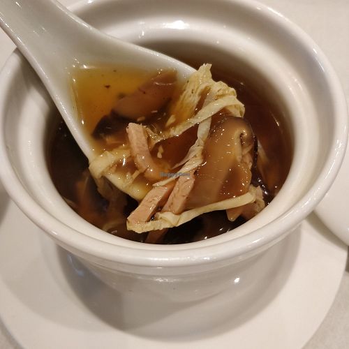Mock shark fin soup at D'Life Signature 蔬品轩 in East Singapore