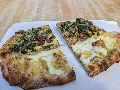 Vegetarian pizze at Pane e Tempesta in Rome