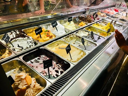 Flavours  at Icy Bar in Hvar