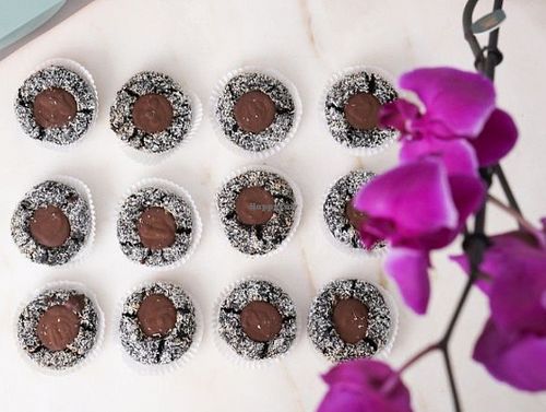 chocolate date cookies at Crumbs in Kuwait City