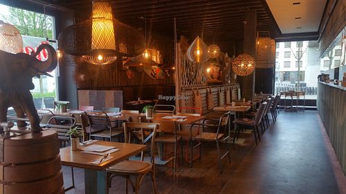 Interior at Cha Cha Thai in Luzern