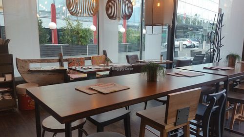 Interior at Cha Cha Thai in Luzern