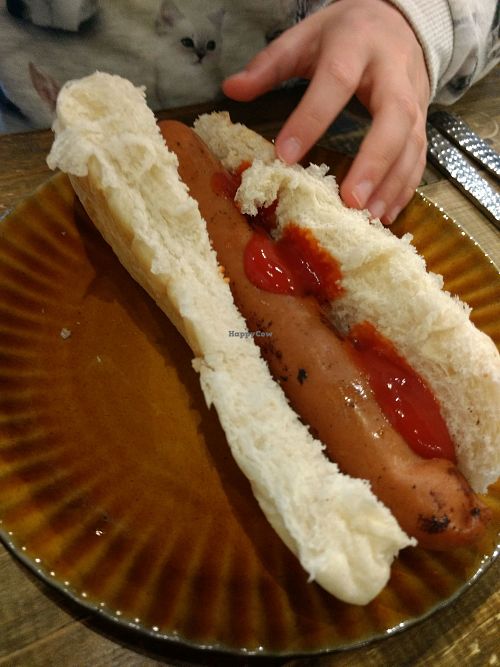 Hot dog at Foodnude in Kendal