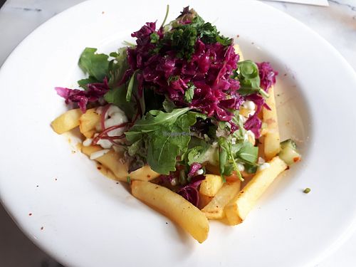 Kapsalon at HUmmUS in The Hague