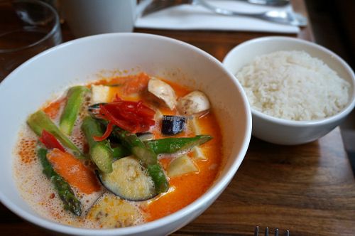 Panang Curry at Kapunka Vegan in Paris