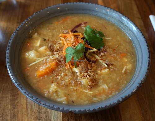 Kao Tom (soup with rice, potatoes and sweet potatoes) at Kapunka Vegan in Paris