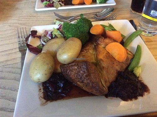 vegan roast Mushroom Wellington at The Vegetarian Red Lion in Ipswich