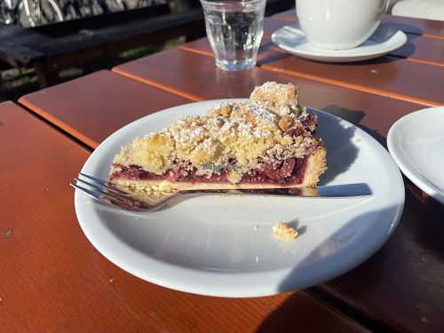 Streuselkuchen  at Nah am Wasser - Neukölln in Berlin