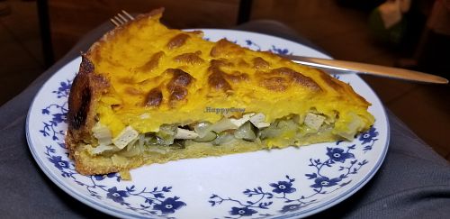 Vegan quiche at vevi Café - vegan specialities in Cologne