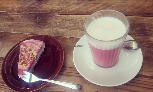 Pink Dreams at vevi Café - vegan specialities in Cologne