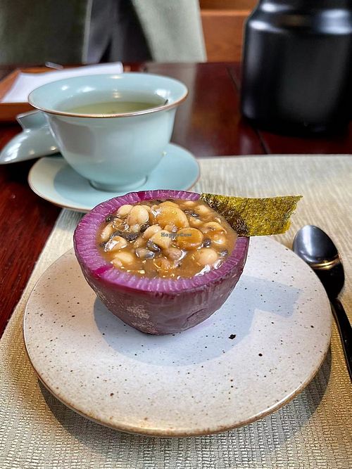 Chickpea with radish bowl at Mi Xun TeaHouse 谧寻茶室 in Chengdu