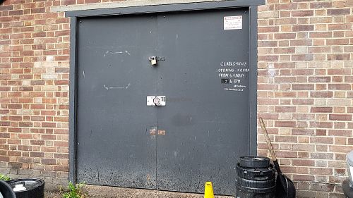 Closed again at Clarkshaws Vegan Brewery Tap Room in South West London