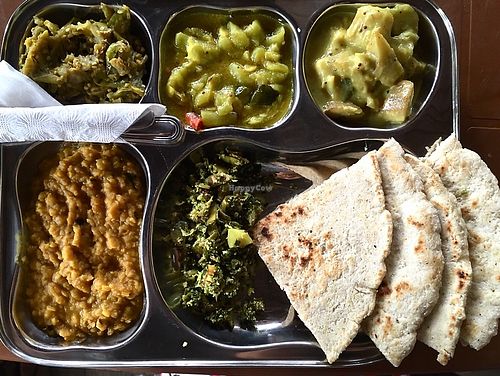 Vegetable curry and roti at Eastern Lanka in Trincomalee