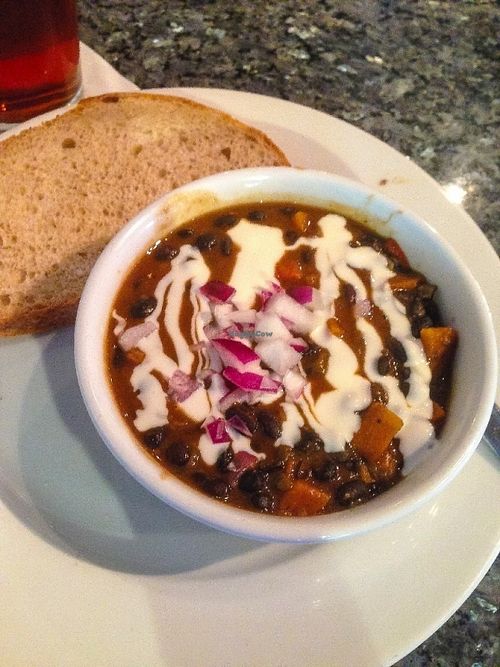 Black Bean Soup GF SF*
Black beans, onions, carrots and red and green bell peppers seasoned then slow-cooked to perfection. Topped with sour cream and diced red onions. Cup $2.95, Bowl $4.50 at Ethos Vegan Kitchen in Winter Park
