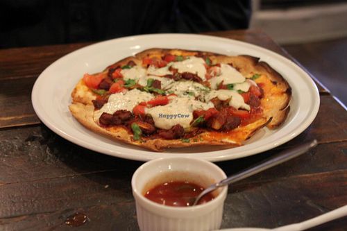 Mexican pizza at Otis in Hiroshima