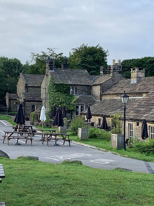 Fox Inn at The Fox House in Hope Valley