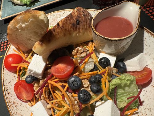 salad vegan  at Peter Pane in Osnabrueck