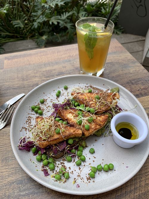 Haloumi and peas on sourdough, jasmine and lemon iced tea at Youeni in Castle Hill